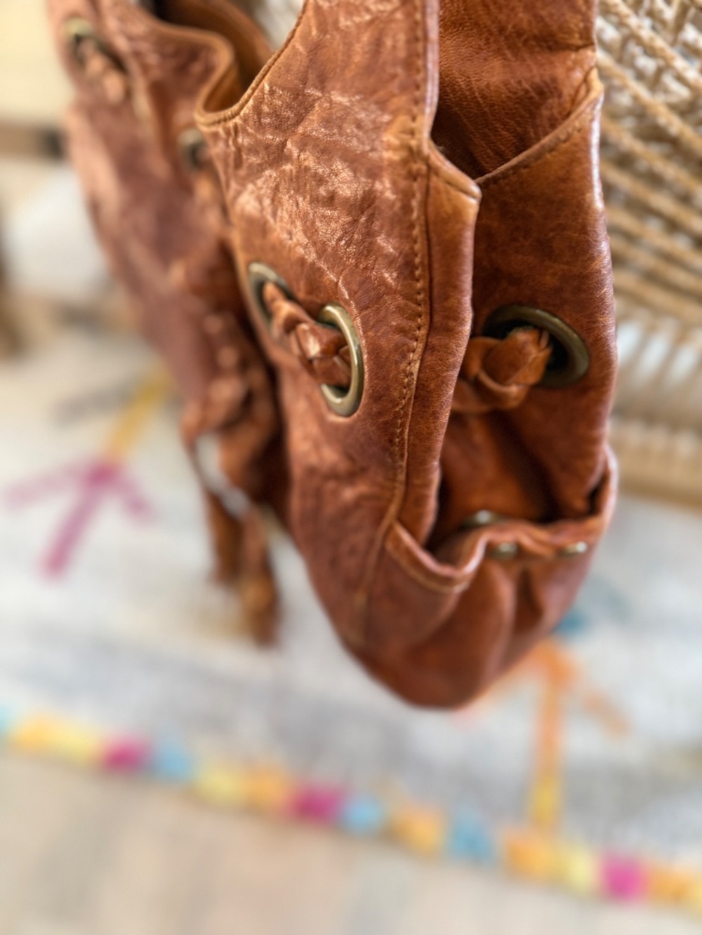 Kooba “Carla” light brown leather shoulder bag w/braiding detail & side pockets - Picture 5 of 12